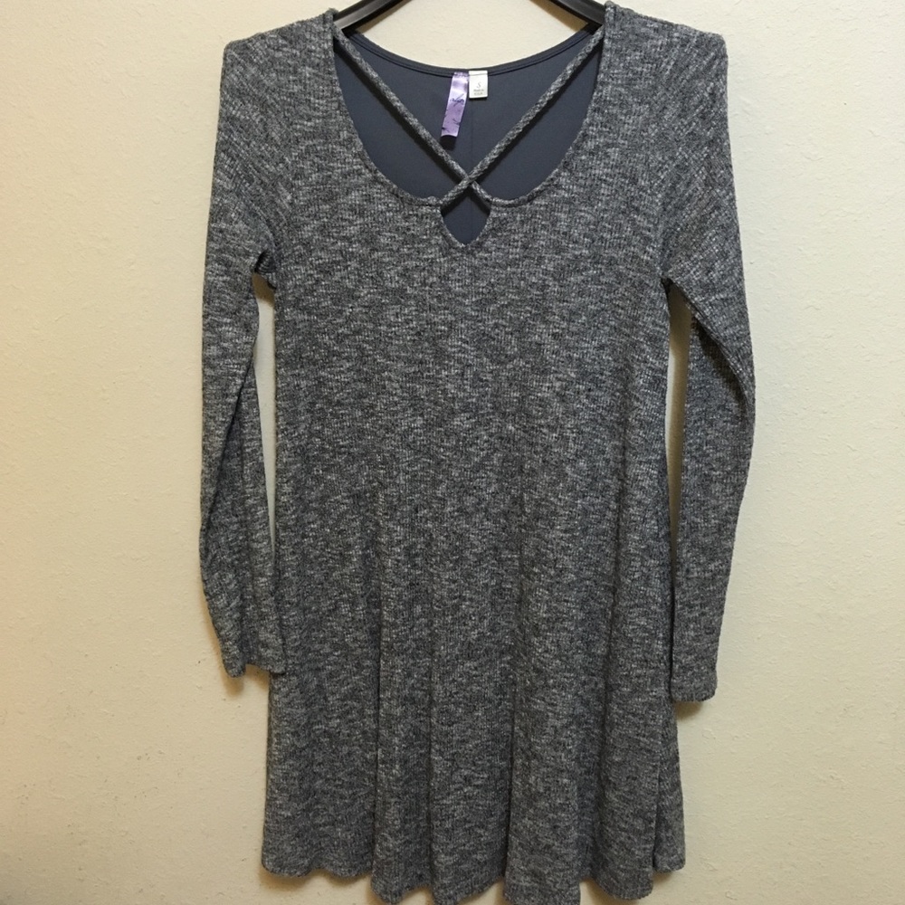 Alya Grey Woven Long Sleeve Dress